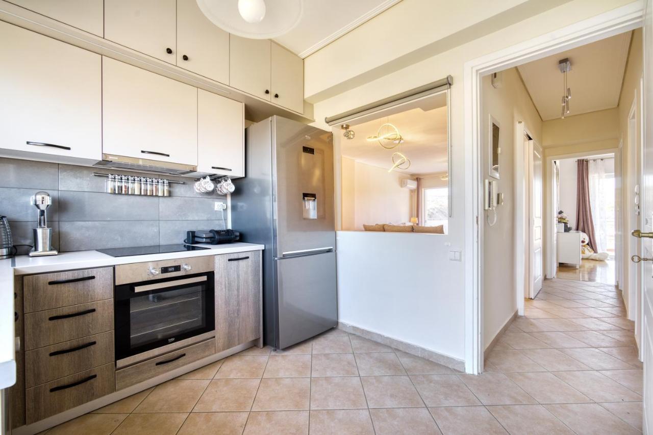 Sea & Mountain Apartment Close To Port And City Lávrion 外观 照片