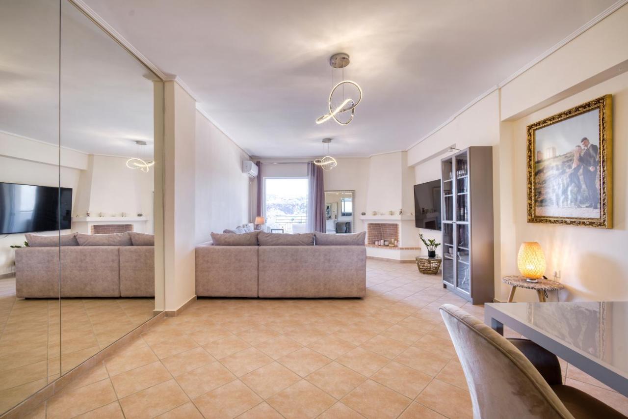 Sea & Mountain Apartment Close To Port And City Lávrion 外观 照片