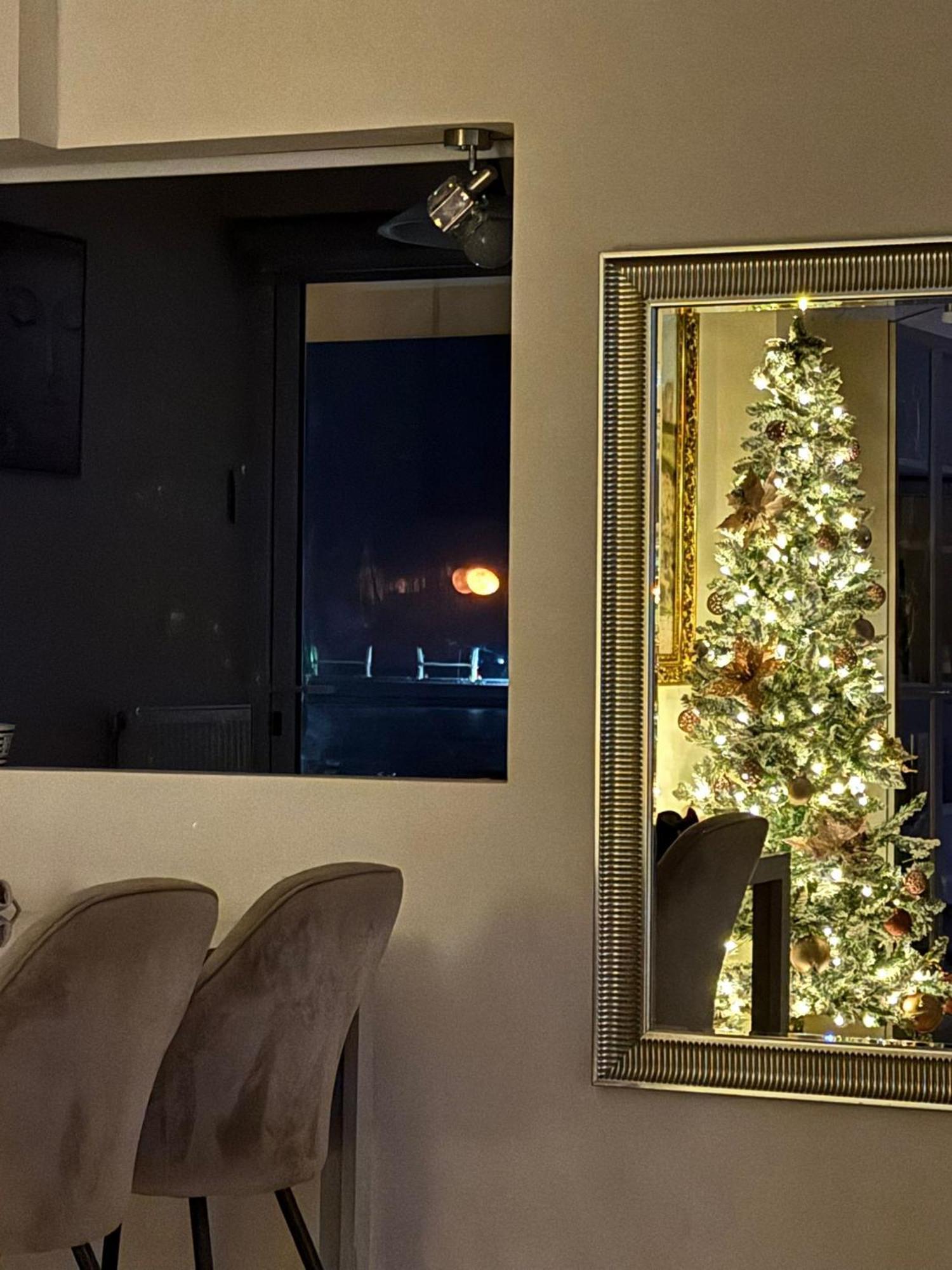 Sea & Mountain Apartment Close To Port And City Lávrion 外观 照片